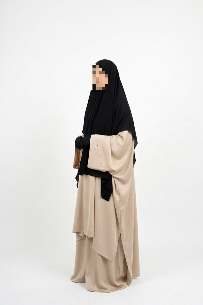 Tunique à fente en soie de médine