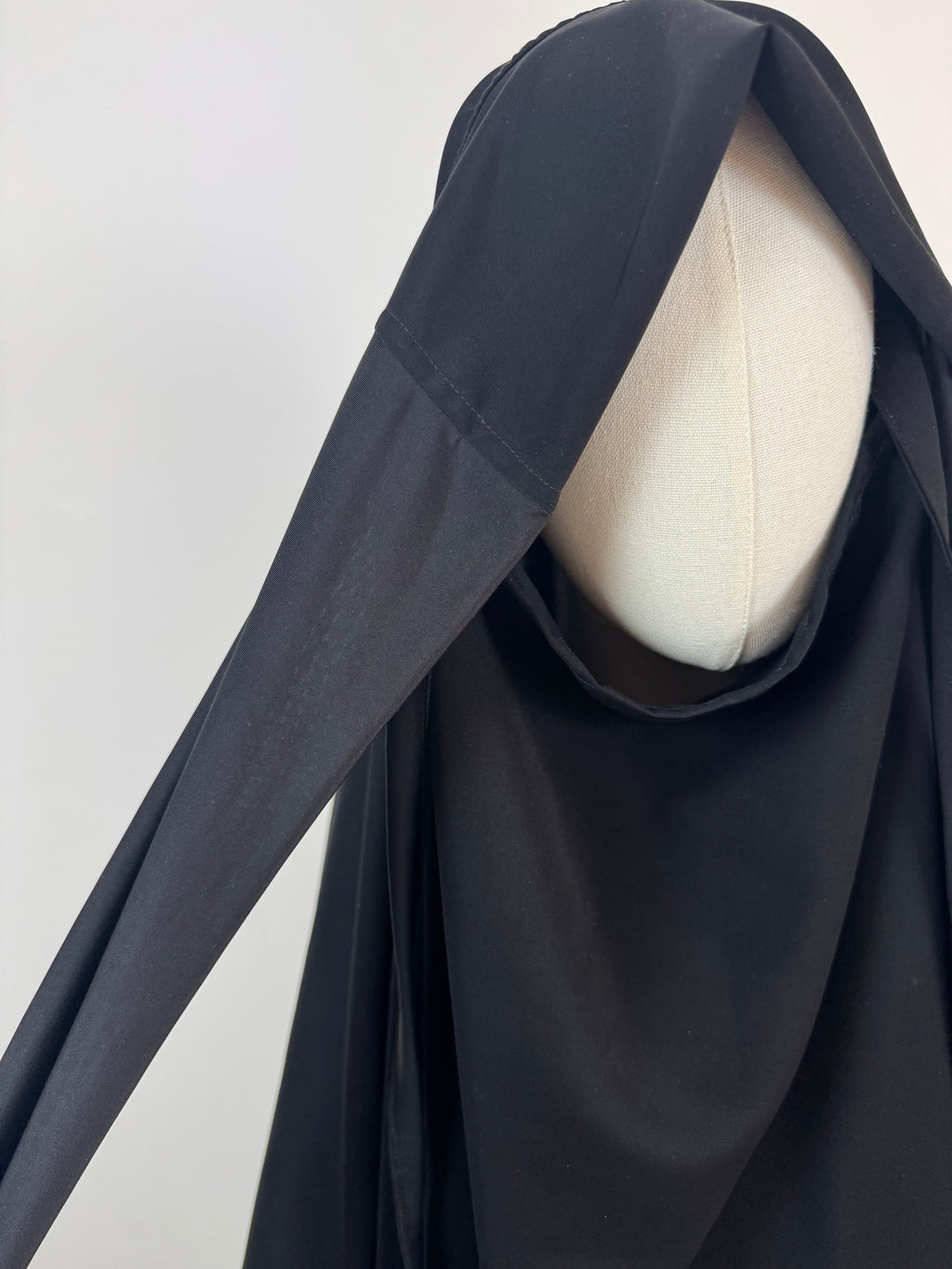 Jilbab large en soie de Médine